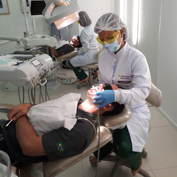 Foto 2 de Implante/Prótese