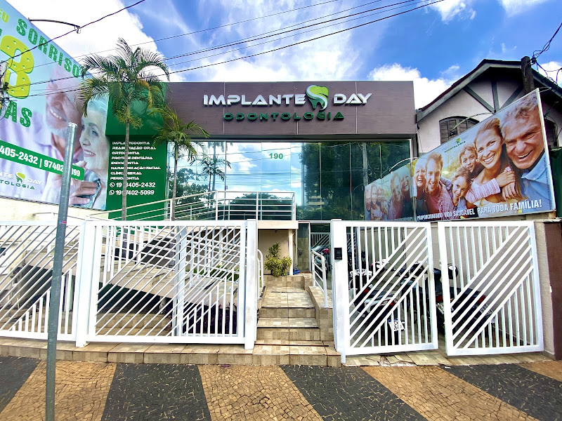 Foto 2 de Implantes Day Odntologia