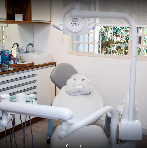 Foto 2 de Implantes Dentários | Dahdal Aoun | Clínica Odontológica Moema