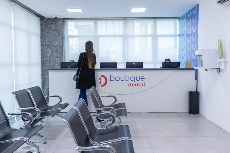 Foto 2 de Implantes Dentários | Dentista | Boutique Dental | São José dos Campos - SP