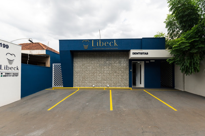 Foto 2 de Implantes Dentários | Dentista | Libeck Odontologia Especializada | Ribeirão Preto SP