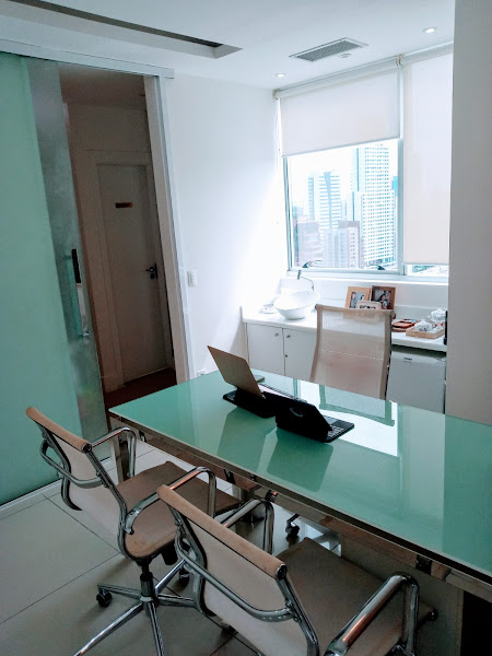 Foto 3 de Implantes dentários Dra. Alana Colares