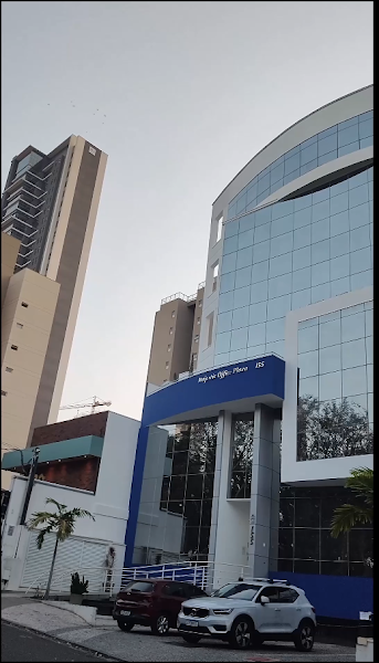 Foto 3 de Implantes Dentários | Facetas | Prótese Dentária - Dr. Mateus Rinaldi L. Martins