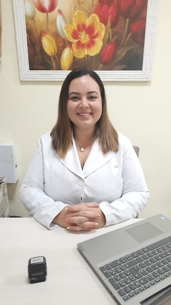 Foto 3 de Implantes dentários - lentes de resina - prótese - dentista em Viamão - restauração - enxertos - porcelana - clareamento