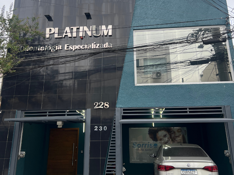 Foto 2 de Implantes Dentários | Próteses Dentárias | Platinum Odontologia | Taboão da Serra