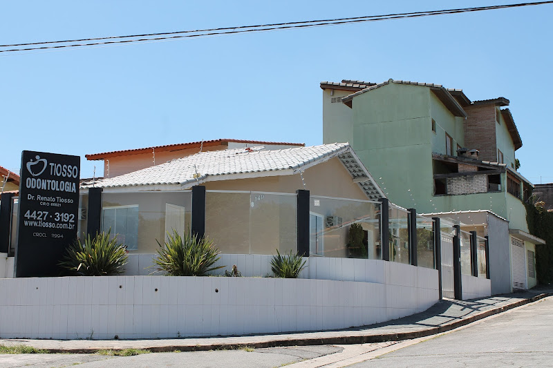 Foto 2 de Implantes Dentários TiOSSO - Cirurgia Ortognática - Cirurgia da ATM