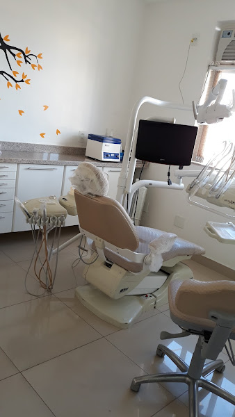 Foto 2 de Implantes Dr. Áureo do Valle