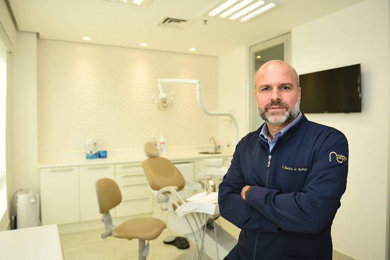 Foto 2 de Implantes em Alphaville - Nobrega Odontologia