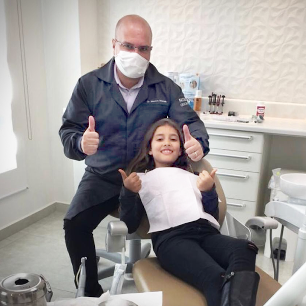 Foto 3 de Implantes em Alphaville - Nobrega Odontologia