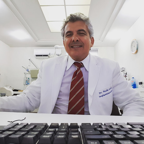 Foto 2 de Implantes em Recife