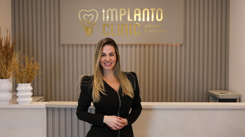 Foto 2 de ImplantoClinic - Dentista | Implantodontia | Harmonização Facial