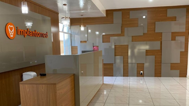 Foto 2 de ImplantoMed