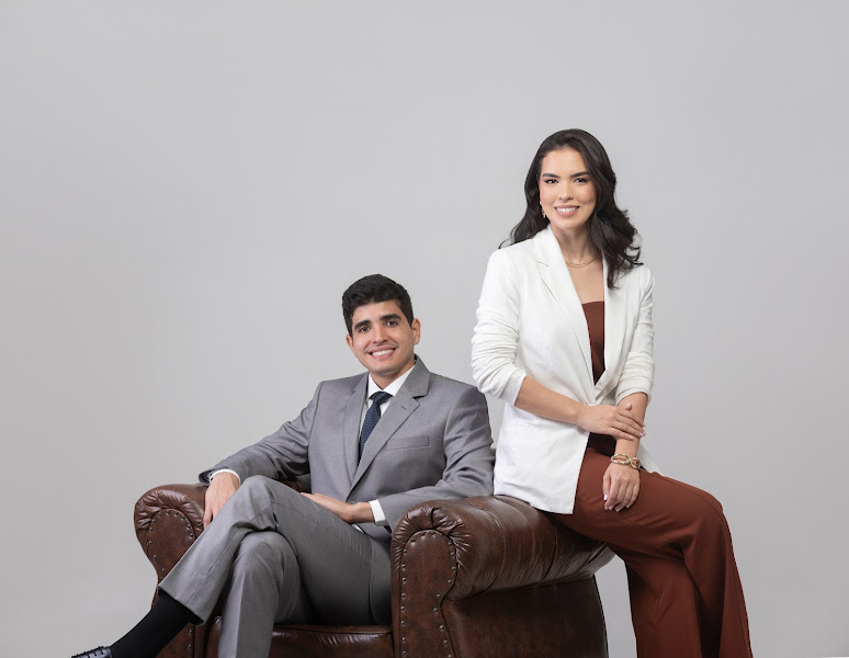 Foto 3 de Implente Odontologia - Dr Lucas Leonardo e Dra Anna Luisa Barros