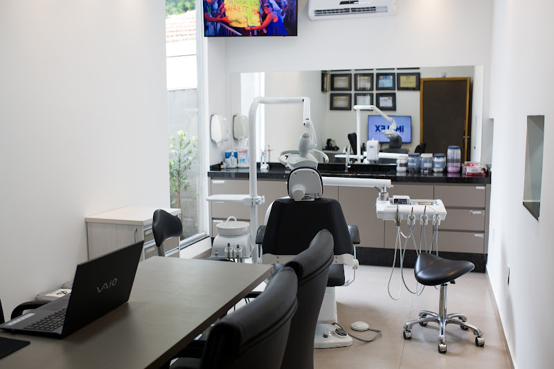 Foto 2 de Implex Odontologia Estética