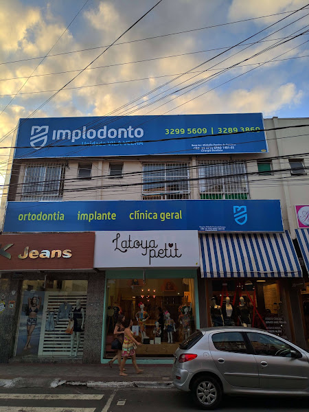 Foto 2 de Implodonto Vila Velha