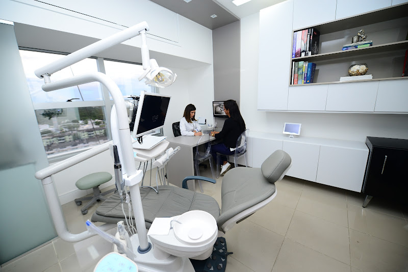 Foto 2 de Incisivo Odontologia