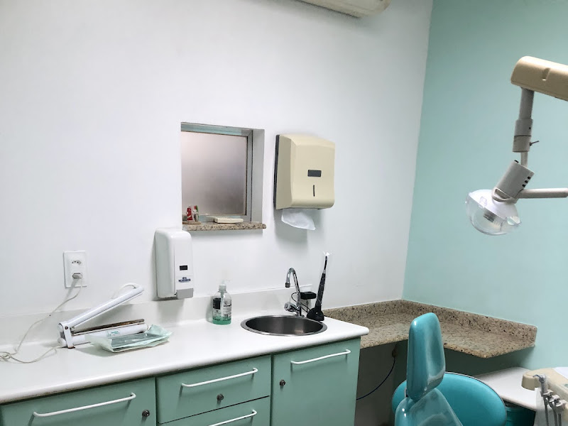 Foto 11 de Infinite Odontologia Integrada | Bruxismo - SouSmile - Implante Dentário em Niterói