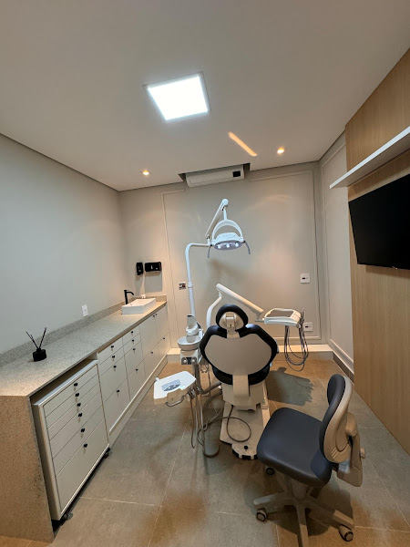 Foto 2 de INFINITY ODONTOLOGIA | Dra. Tábata Beloso