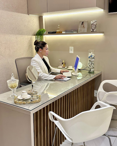 Foto 2 de Ingrid Moura Harmonização Facial