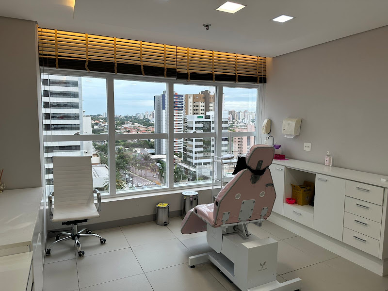 Foto 3 de Instituto Adrieli Massaro | Harmonização em Londrina - PR