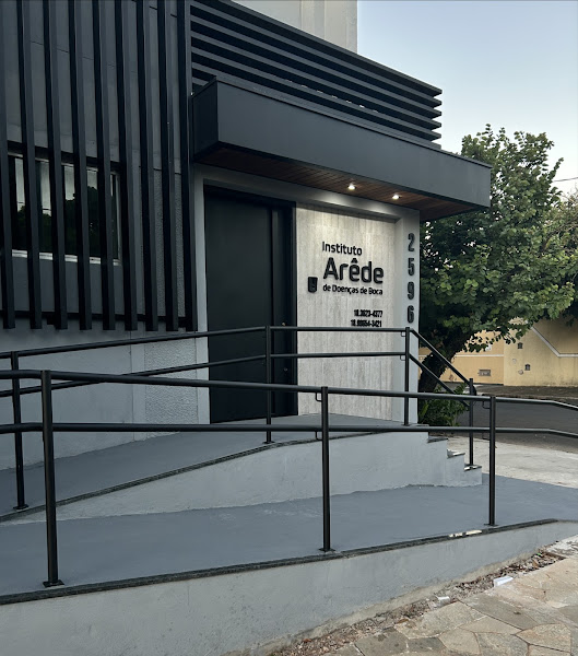 Foto 3 de Instituto Arêde de Doenças da Boca - Estomatologista Dra Lívia Trevelin Arêde