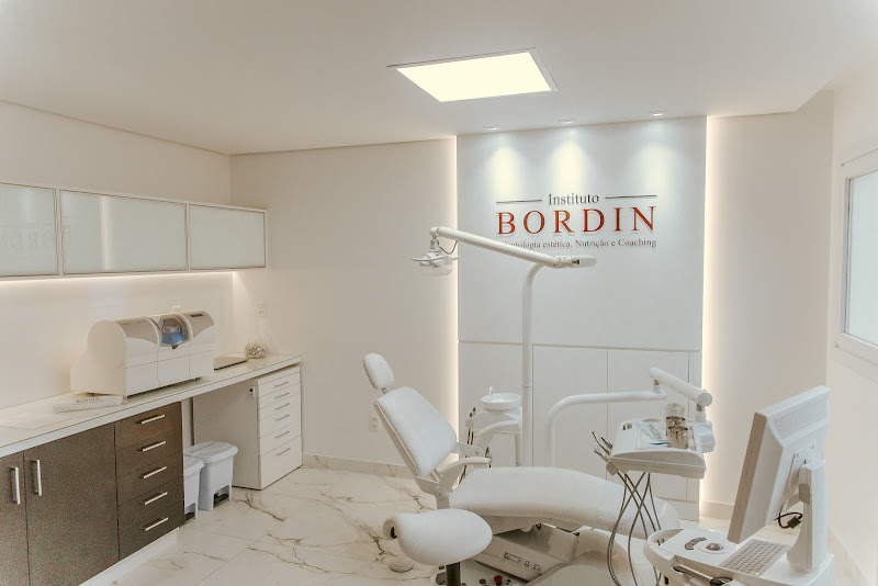 Foto 4 de Instituto Bordin - Odontologia Estética, Próteses e Implantes - CLÍNICA ODONTOLÓGICA