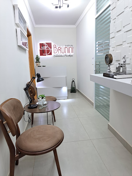 Foto 2 de Instituto Brunini - Endodontia e Psicologia