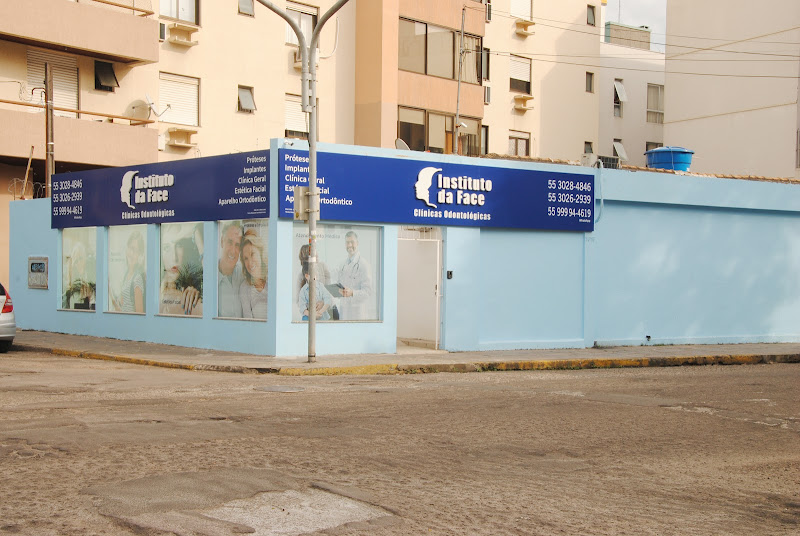 Foto 2 de Instituto da Face - Ortodontia e Implantes Dentários - Duque de Caxias
