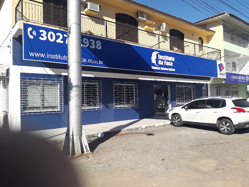 Foto 2 de Instituto da Face - Ortodontia e Implantes Dentários - Floriano Peixoto