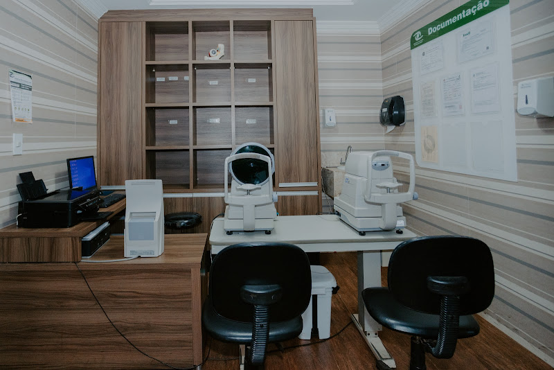 Foto 3 de Instituto de Olhos de Águas Lindas / Diretor Técnico Dr. André Soares Dessimoni CRM GO 8970 / RQE 4916