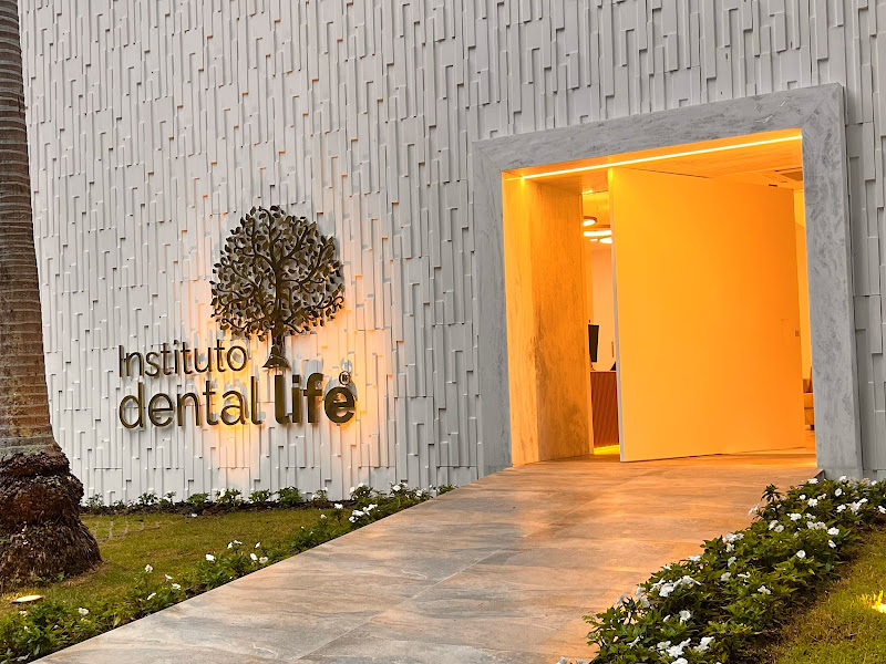 Instituto dental life