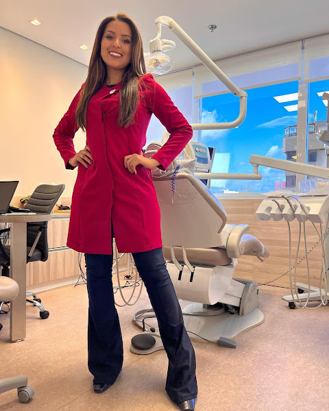 Foto 3 de Instituto Dra Bruna Santos - Lentes de resina e bem-estar do sorriso