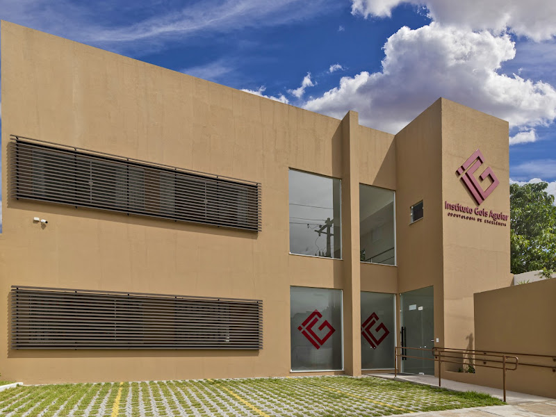 Foto de Instituto Gois Aguiar - IGA | Pós-graduação em odontologia