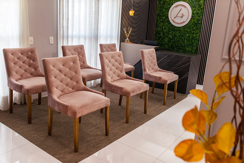 Foto 2 de Instituto Lara Sorpreso - Harmonização Orofacial - Implante Dentário - Ortodontia e Invisalign em Santo André