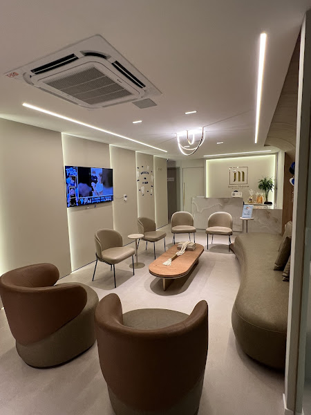 Foto 3 de Instituto Medeiros | Clinica Odontológica | Implantes e Próteses Fixas