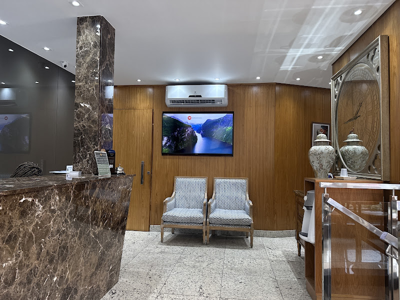 Foto 3 de Instituto Odontológico Flávio Gontijo - Clínica Odontológica, Implante dentário e Dentista em BH