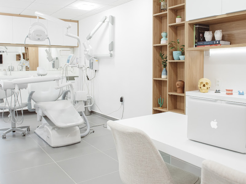 Foto 8 de Instituto Orto Maxilofacial: Implantes, Invisalign, Recife PE
