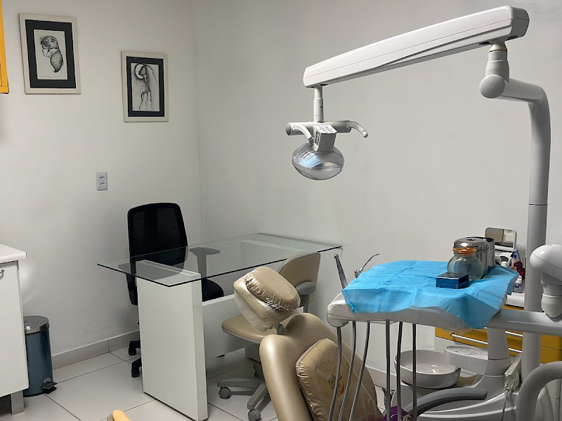 Foto 9 de Instituto Queiroz Medicina e Odontologia Estética | Dra Lorena e Dr Anderson Queiroz