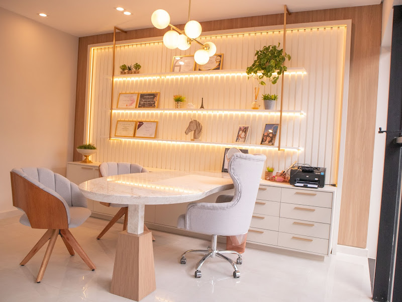 Foto de Instituto Samantha Nesello - Clínica de Estética em Cascavel - PR