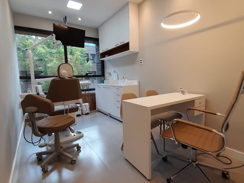 Foto 3 de INSTITUTO TANIA GAVLIK - ENDODONTIA E REABILITAÇÃO