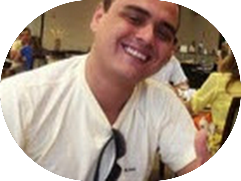 Foto 6 de Intensa Odontologia - Clinica Especializada em Implantes Dentários, Prótese Protocolo e Prótese Fixa em Petrópolis - RJ