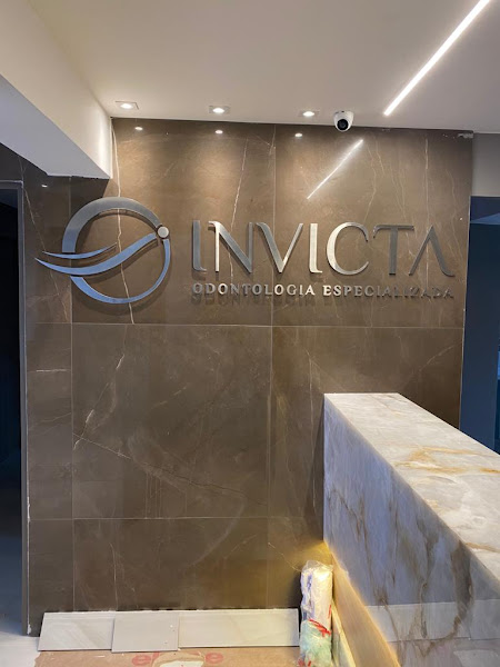 Foto 2 de INVICTA ODONTOLOGIA ESPECIALIZADA