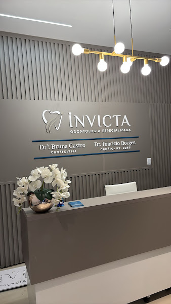 Foto 2 de Invicta Odontologia Especializada