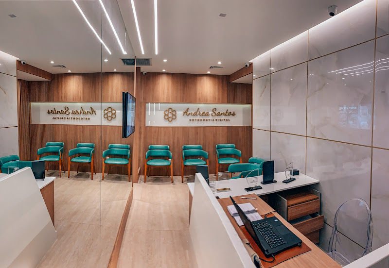 Foto 2 de Invisalign - Dra. Andrea Santos