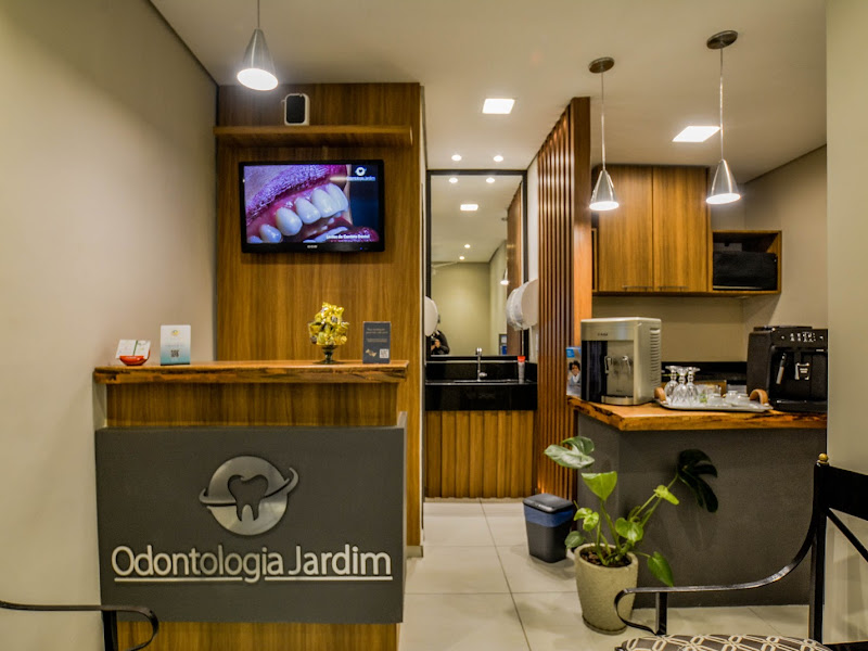 Foto 7 de Invisalign | Implante Dentário | Jéssica Moita | Lente de Contato Dental | Dentista Santo André