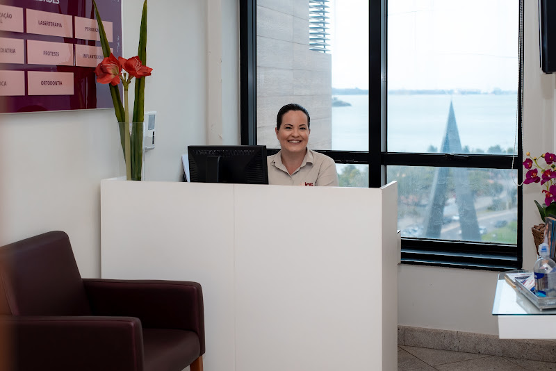 Foto 3 de IOS - Clínica Odontológica em Enseada do Suá - Implantes Dentários e Ortodontia em Vitória-ES