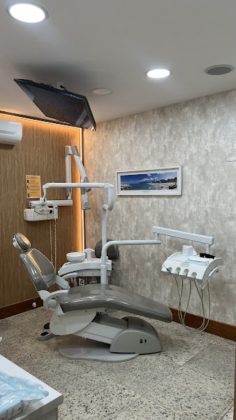 Foto 3 de Irio Botafogo | Implantes e Lentes