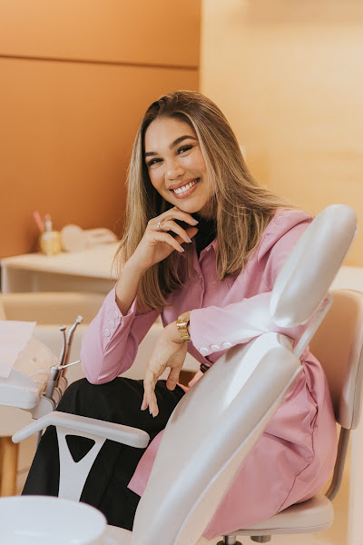Foto 2 de Isabela Correia | Cirurgiã-Dentista | Ortodontista | Saguaçu - Joinville