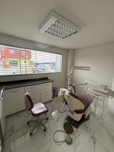 Foto 2 de Isabela Santos | Dentista