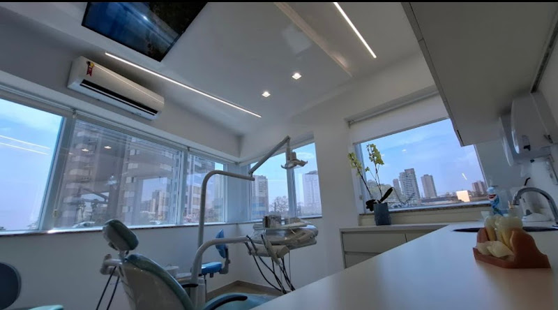 Foto 3 de Isabella Sichieri Germano | Clínica Odontológica